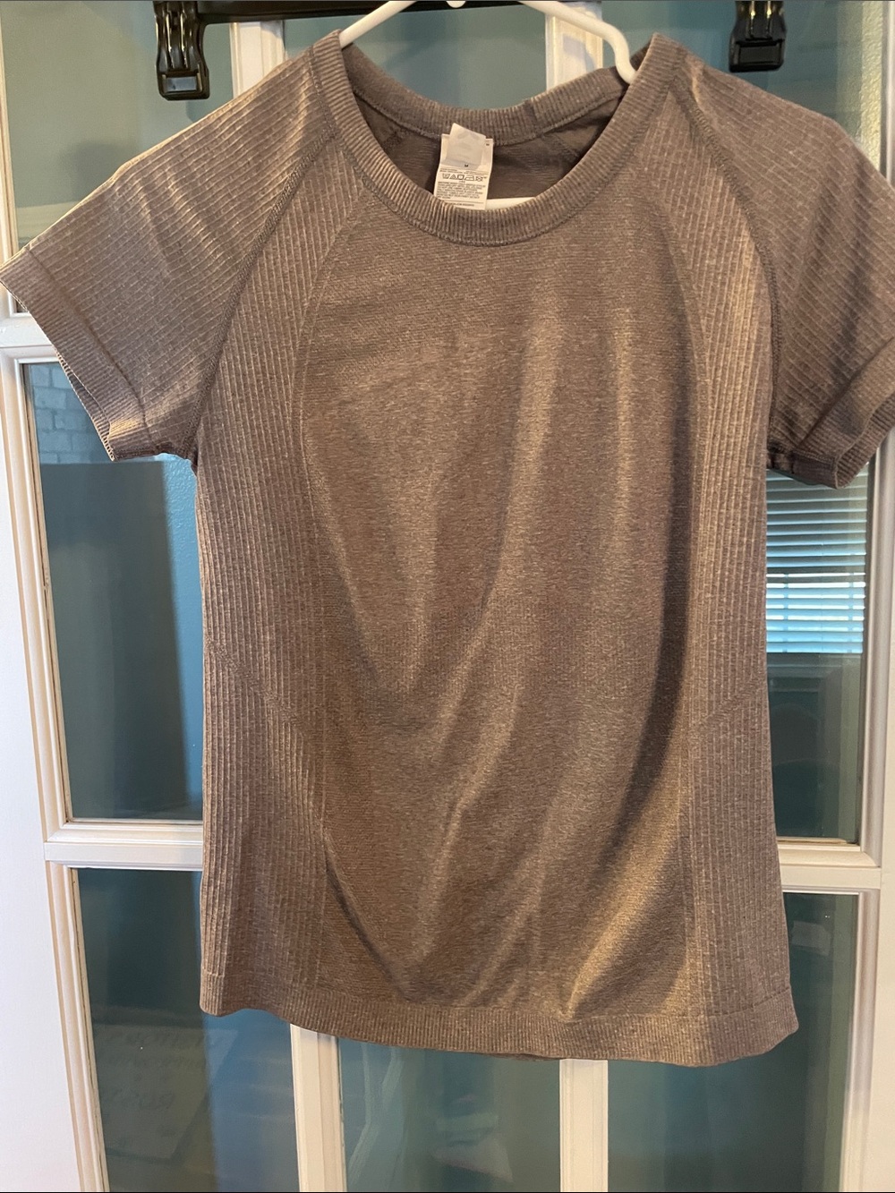 Classic Short-Sleeve Knit Top - Gray